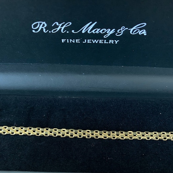 Bismark Chain Bracelet in 10k Gold - Picture 6 of 7